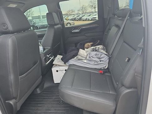 Used 2022 GMC Sierra 1500 SLT w/ SLT Convenience Package image 21