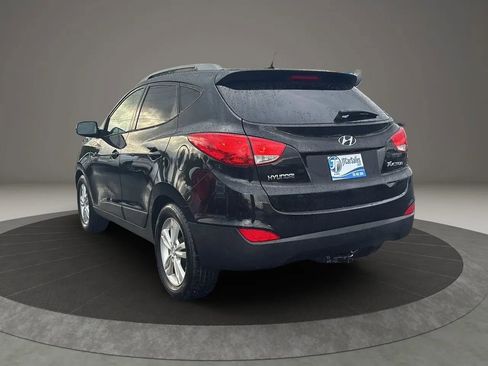Used 2012 Hyundai Tucson GLS image 15