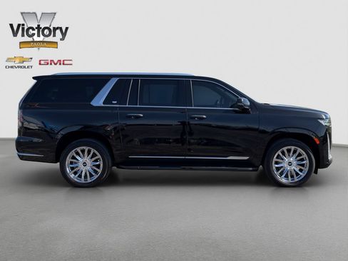 Used 2022 Cadillac Escalade ESV Premium Luxury AWD/4WD image 7