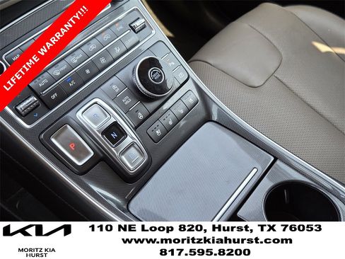 Used 2021 Hyundai Santa Fe Limited image 9