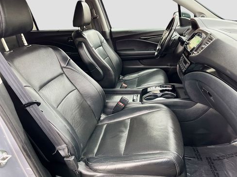 Used 2020 Honda Pilot Elite image 31