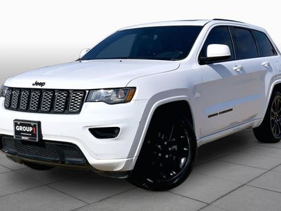 Used 2018 Jeep Grand Cherokee Altitude