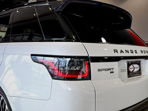 Used 2021 Land Rover Range Rover Sport HSE Silver Edition image 14