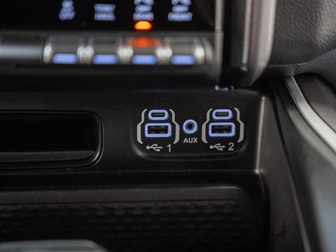 Used 2023 RAM 1500 Big Horn AWD/4WD image 23