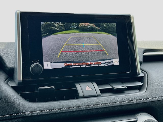 Certified 2023 Toyota RAV4 XLE AWD/4WD image 13
