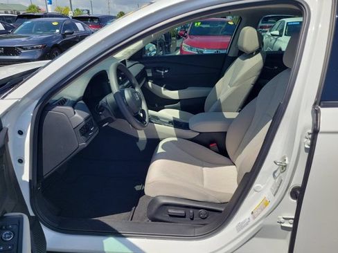 Certified 2025 Honda Accord SE image 15