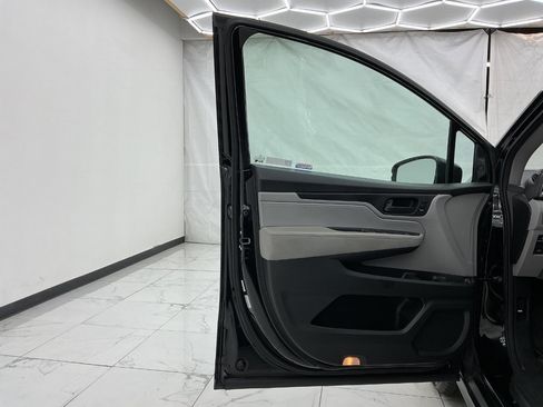 Used 2019 Honda Odyssey EX-L image 18