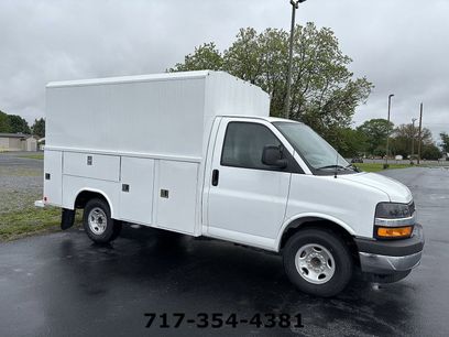 New 2025 Chevrolet Express 3500 w/ Power Convenience Package