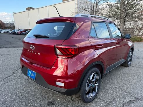 New 2026 Hyundai Venue SEL image 9