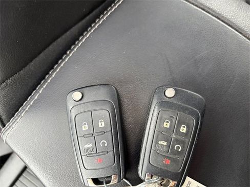 Used 2016 Buick Regal Premium w/ Driver Confidence Package #1 image 27