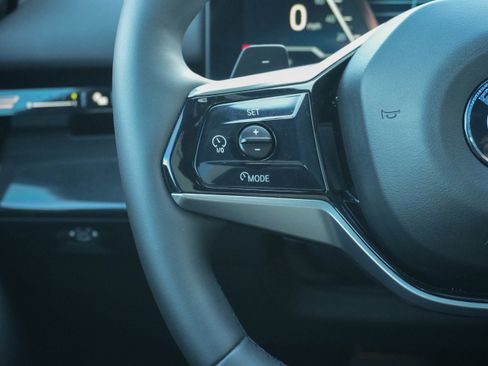 Certified 2025 BMW 530i 530i image 18