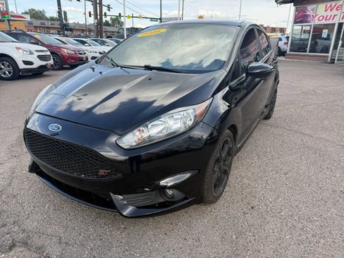 Used 2016 Ford Fiesta ST FWD image 4