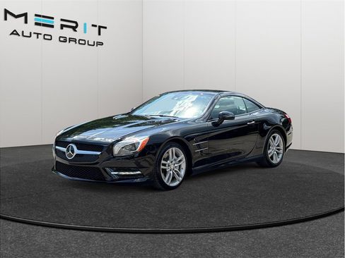 Used 2013 Mercedes-Benz SL 550 image 3