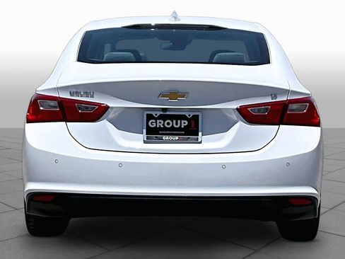 Used 2024 Chevrolet Malibu LT FWD image 5
