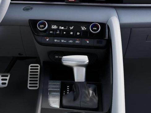 New 2026 Hyundai Elantra SEL Sport Premium image 16