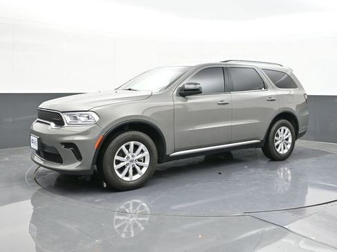 Used 2023 Dodge Durango SXT Launch Edition image 5