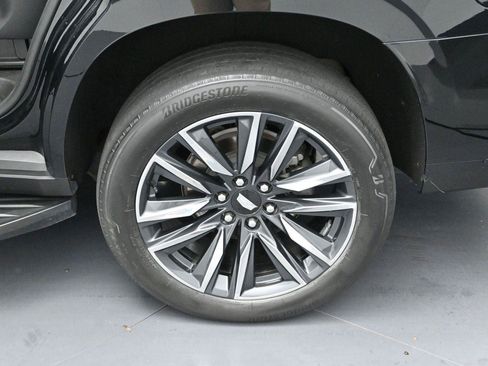 Used 2023 Cadillac Escalade Sport AWD/4WD image 36