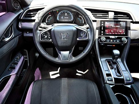 Used 2018 Honda Civic EX image 13
