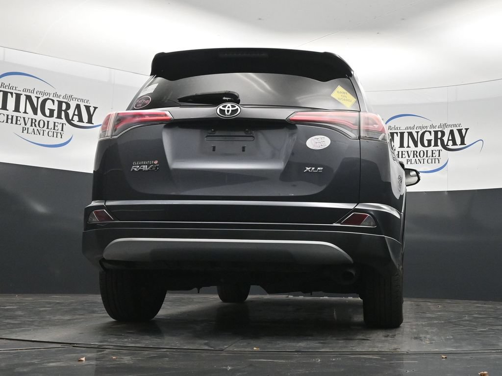 Used 2017 Toyota RAV4 XLE FWD image 31