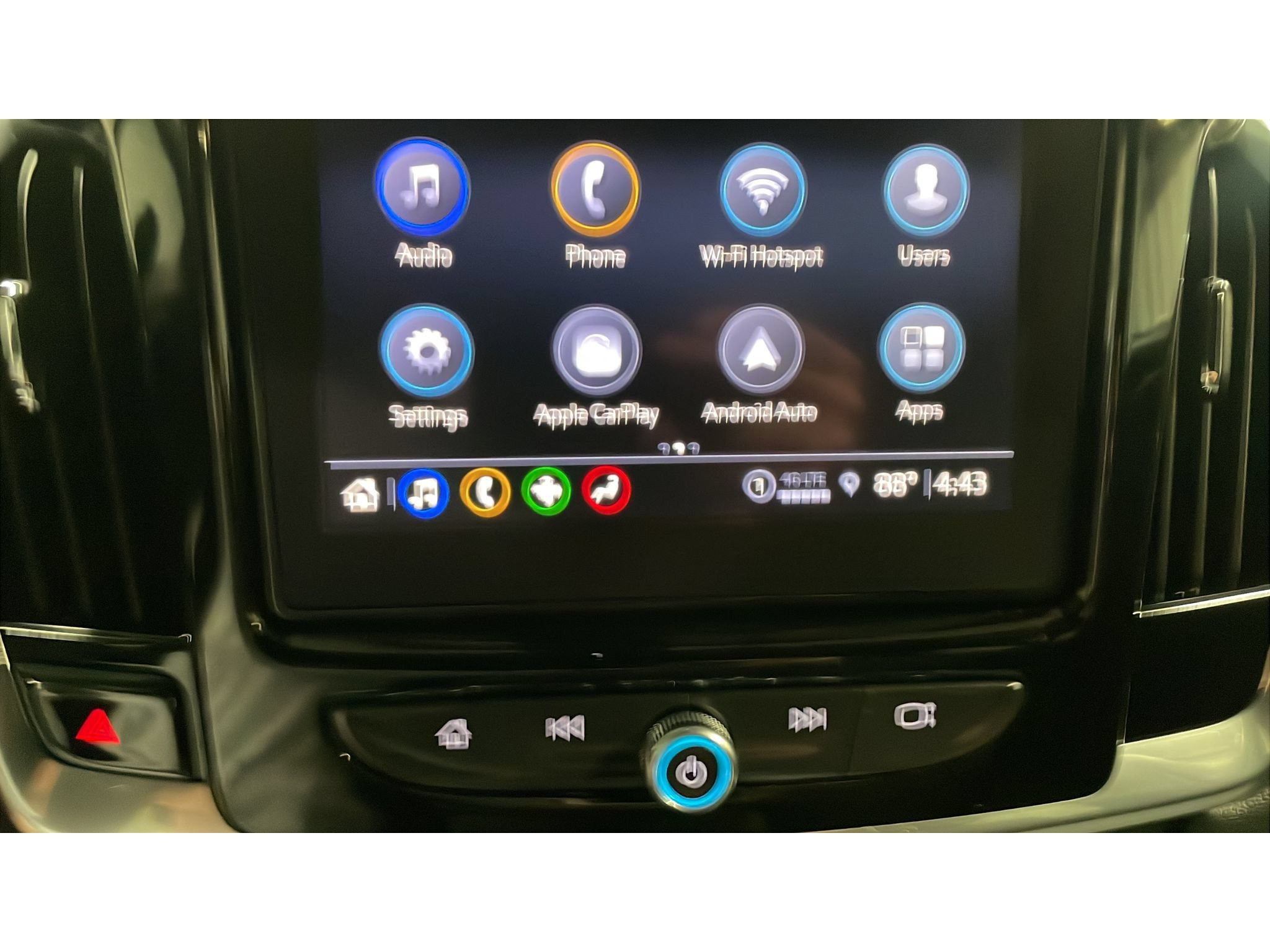 Used 2023 Chevrolet Traverse LT AWD/4WD image 12