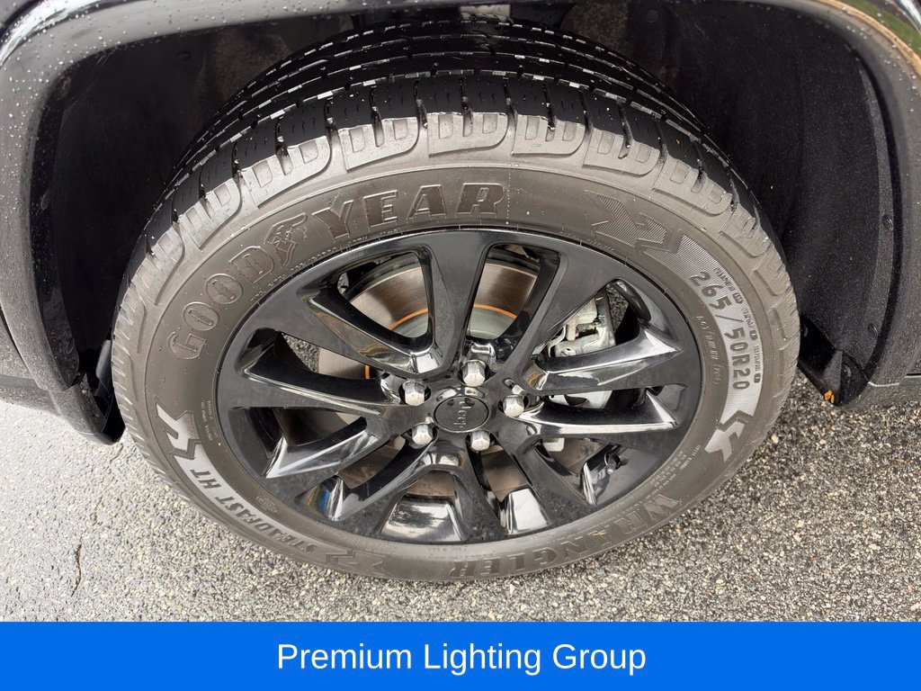 Used 2021 Jeep Grand Cherokee Laredo X AWD/4WD image 13