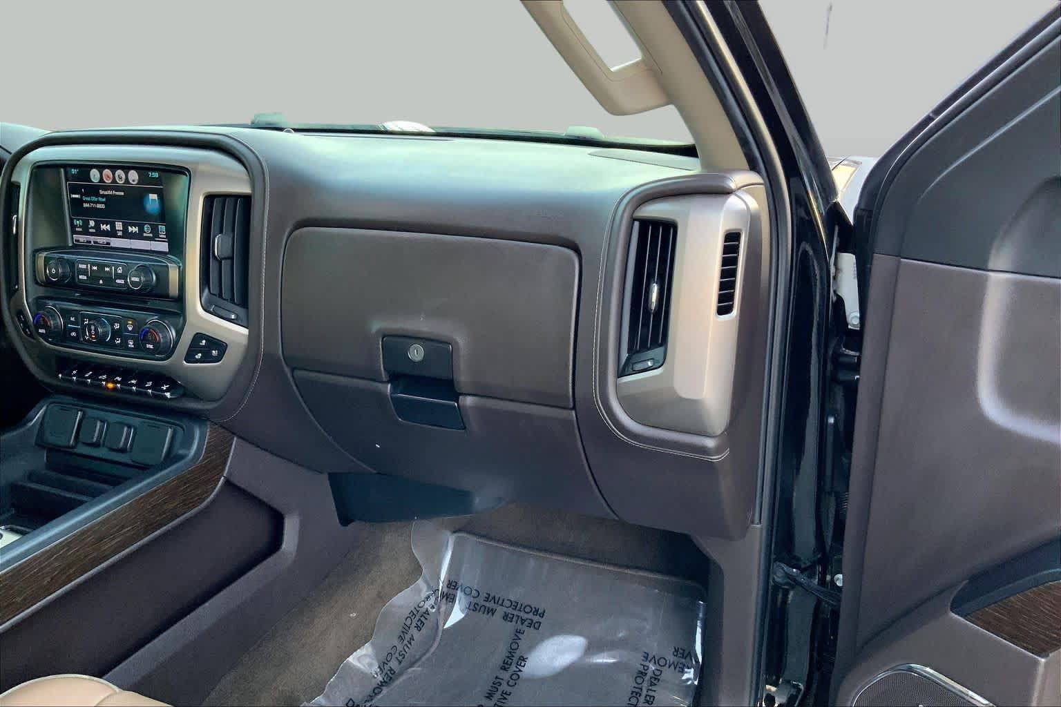 Used 2018 GMC Sierra 1500 Denali w/ Denali Ultimate Package AWD/4WD image 16