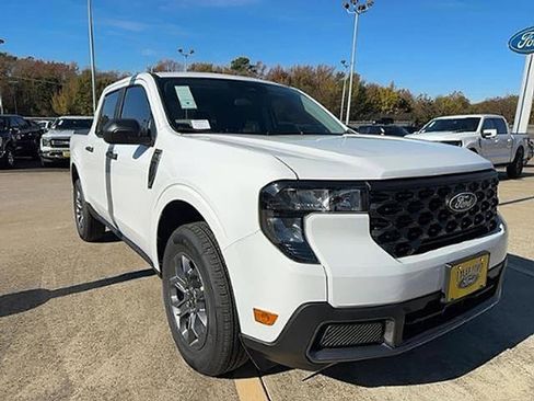 New 2025 Ford Maverick XLT image 1