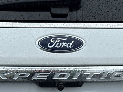Used 2021 Ford Expedition Max Limited image 46