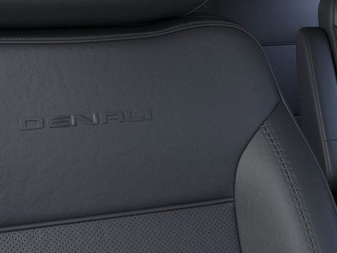 New 2026 GMC Yukon Denali image 22