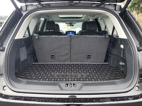 New 2026 Lincoln Aviator AWD image 5