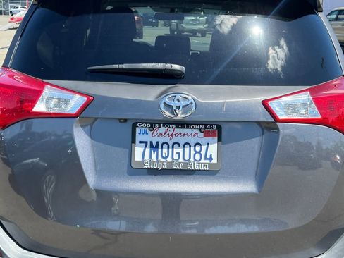 Used 2014 Toyota RAV4 LE image 19