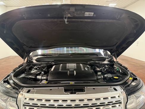 Used 2016 Land Rover Range Rover Supercharged AWD/4WD image 19