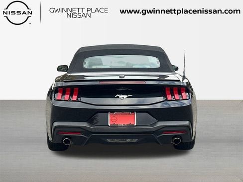 Used 2024 Ford Mustang Premium image 6