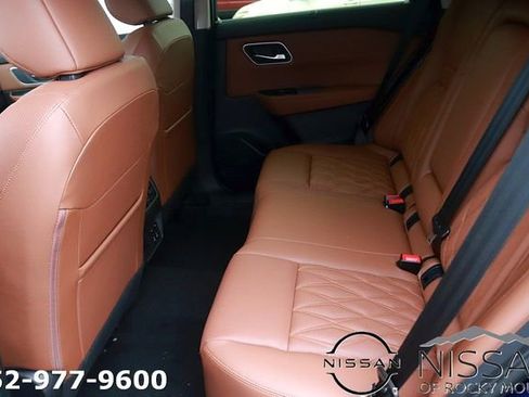 New 2026 Nissan Rogue Platinum w/ Platinum Premium Package AWD/4WD image 13