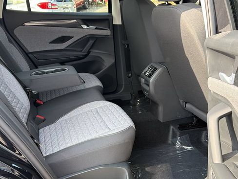 New 2026 Volkswagen Tiguan S AWD/4WD image 9