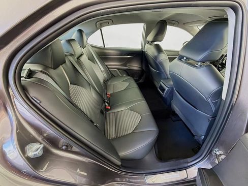 Used 2023 Toyota Camry SE FWD image 38