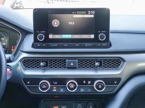 Used 2024 Acura Integra image 12