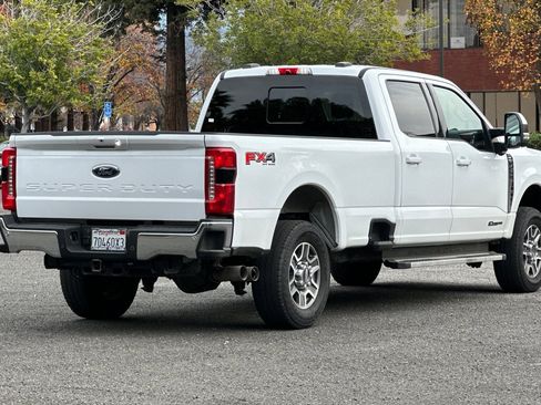 Certified 2023 Ford F250 Lariat w/ FX4 Off-Road Package image 3