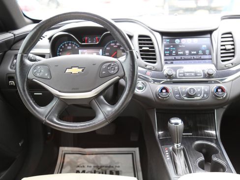 Used 2018 Chevrolet Impala LT w/ LT Leather Package image 6