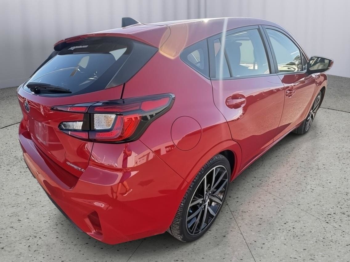 Used 2025 Subaru Impreza 2.0i Sport AWD/4WD image 4