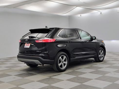 Used 2024 Ford Edge SEL w/ Convenience Package AWD/4WD image 10
