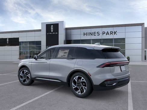 New 2026 Lincoln Nautilus Premier w/ Equipment Group 102A AWD/4WD image 4