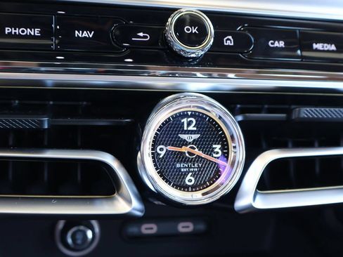 New 2026 Bentley Flying Spur Plug-In Hybrid AWD/4WD image 26