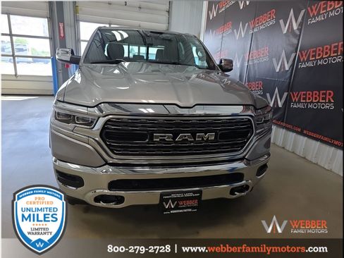 Used 2022 RAM 1500 Limited AWD/4WD image 2