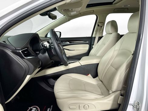 Used 2023 Buick Enclave Essence w/ Experience Buick Package image 20