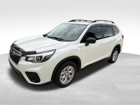 Used 2019 Subaru Forester w/ Alloy Wheel Package AWD/4WD image 8