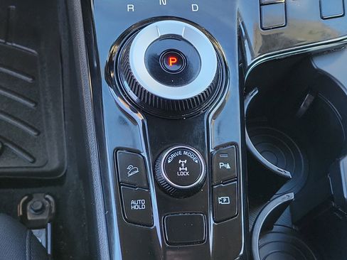 Used 2023 Kia Sportage LX image 24