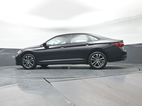 Used 2023 Volkswagen Jetta Sport image 27