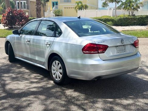 Used 2012 Volkswagen Passat 2.5 S FWD image 3