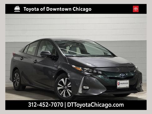 Used 2017 Toyota Prius Prime Advanced FWD image 1